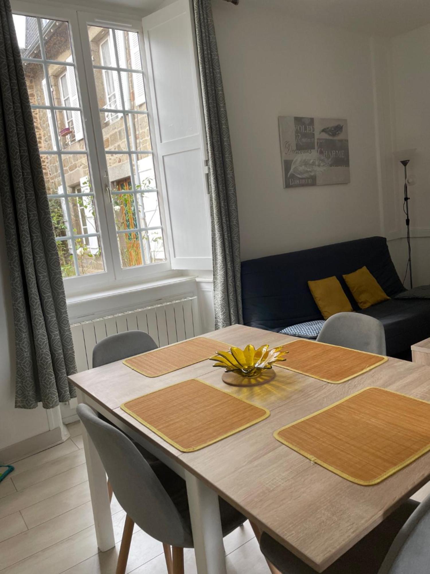 Charmant Appartement T2 Plein Centre Ville Saint-Brieuc Ngoại thất bức ảnh